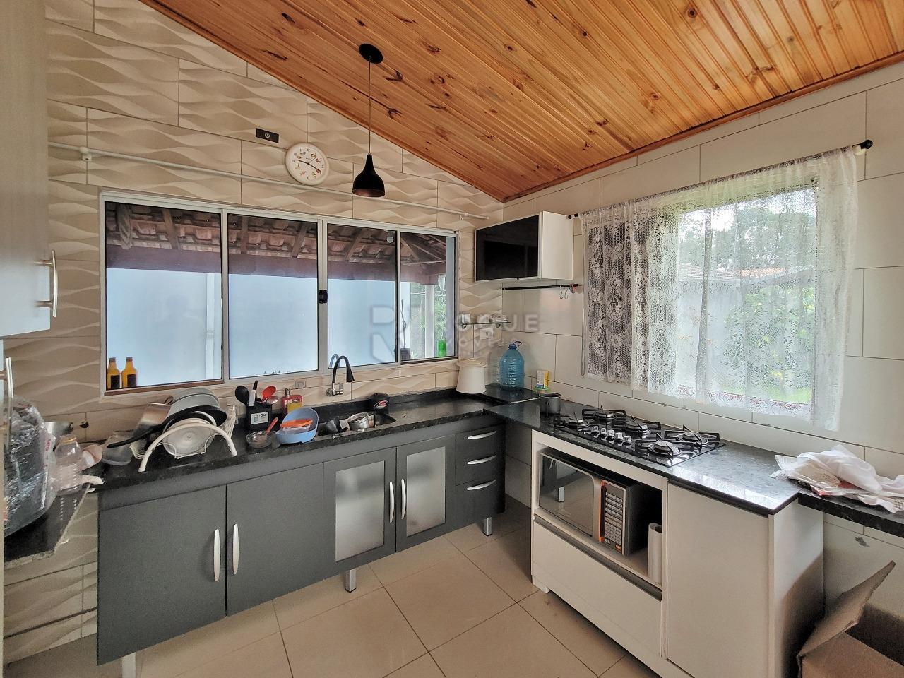 Casa em condomínio à venda no bairro Recanto dos Laranjais: COZNHA