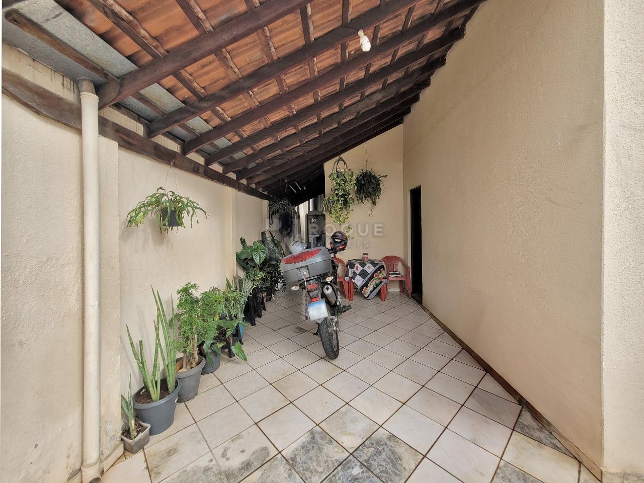 Casa Residencial à venda no bairro Parque Residencial Santa Eulália: GARAGEM