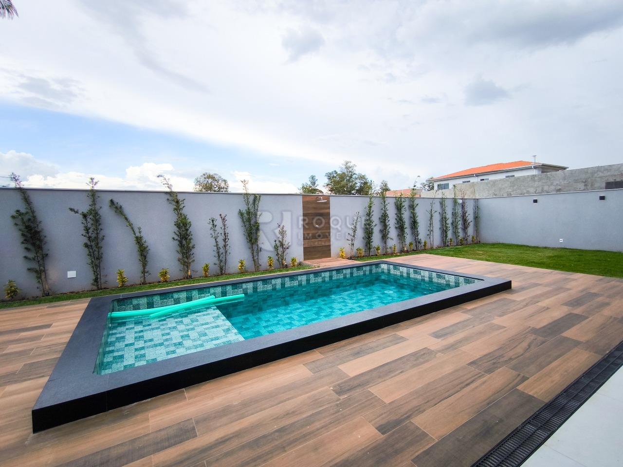 Casa em condomínio à venda no bairro Residencial Florisa: PISCINA