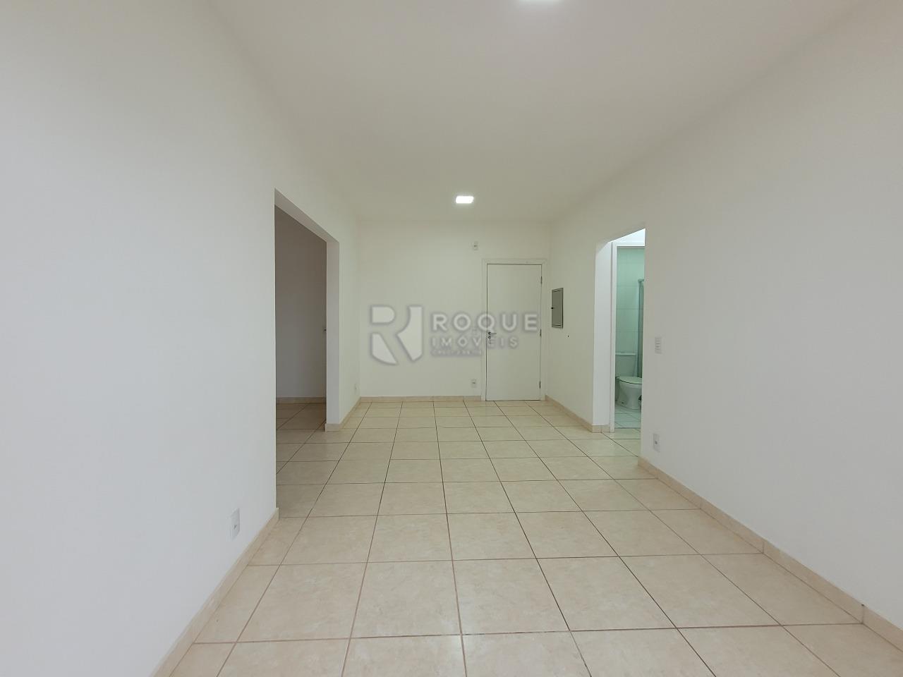 Apartamento à venda no bairro Chácaras Antonieta: SALA