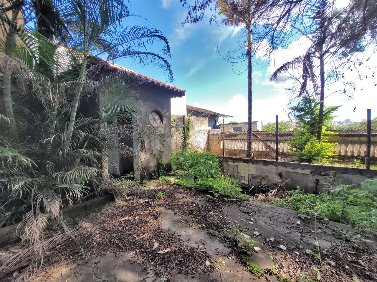 Casa Residencial à venda no bairro Jardim Santa Catarina: QUINTAL