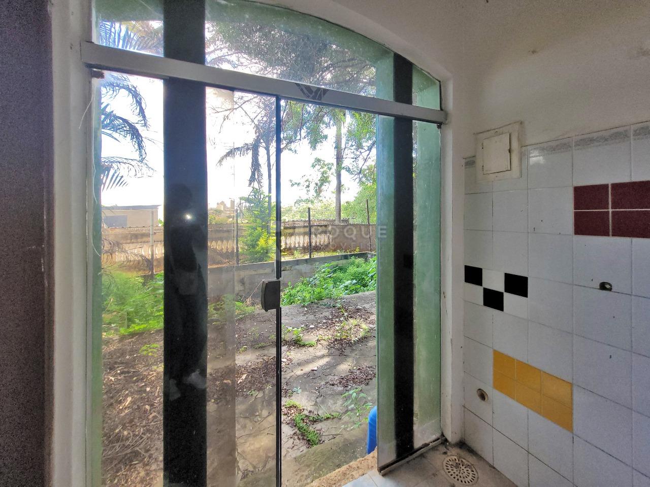 Casa Residencial à venda no bairro Jardim Santa Catarina: LAVANDERIA