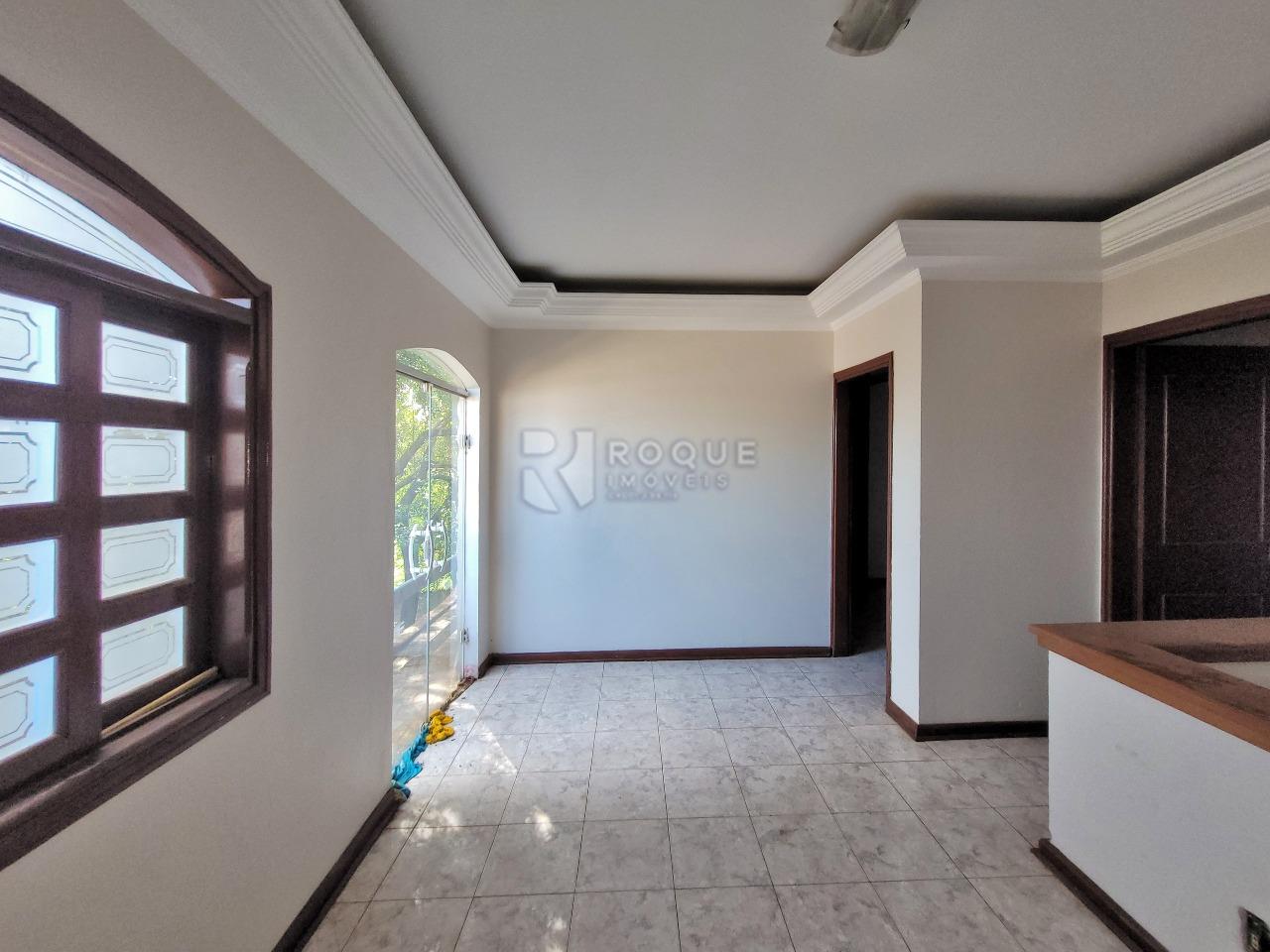 Casa Residencial à venda no bairro Jardim Santa Catarina: SALA