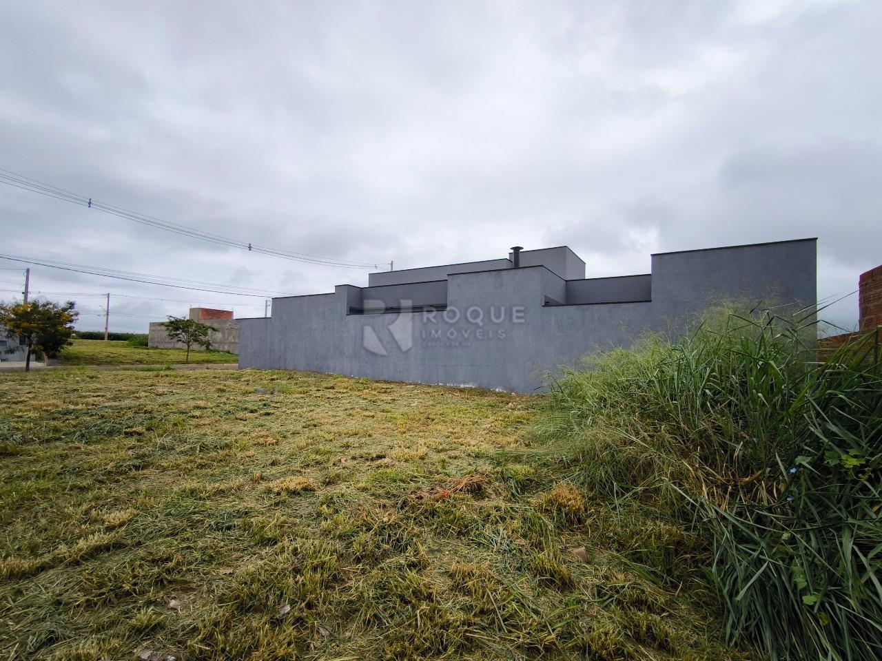 Terreno à venda no bairro Residencial Colinas do Engenho II: 
