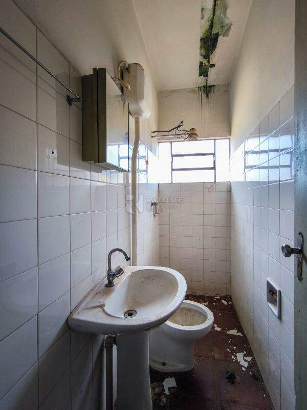 Terreno à venda no bairro Jardim Barão de Limeira: BANHEIRO SOCIAL