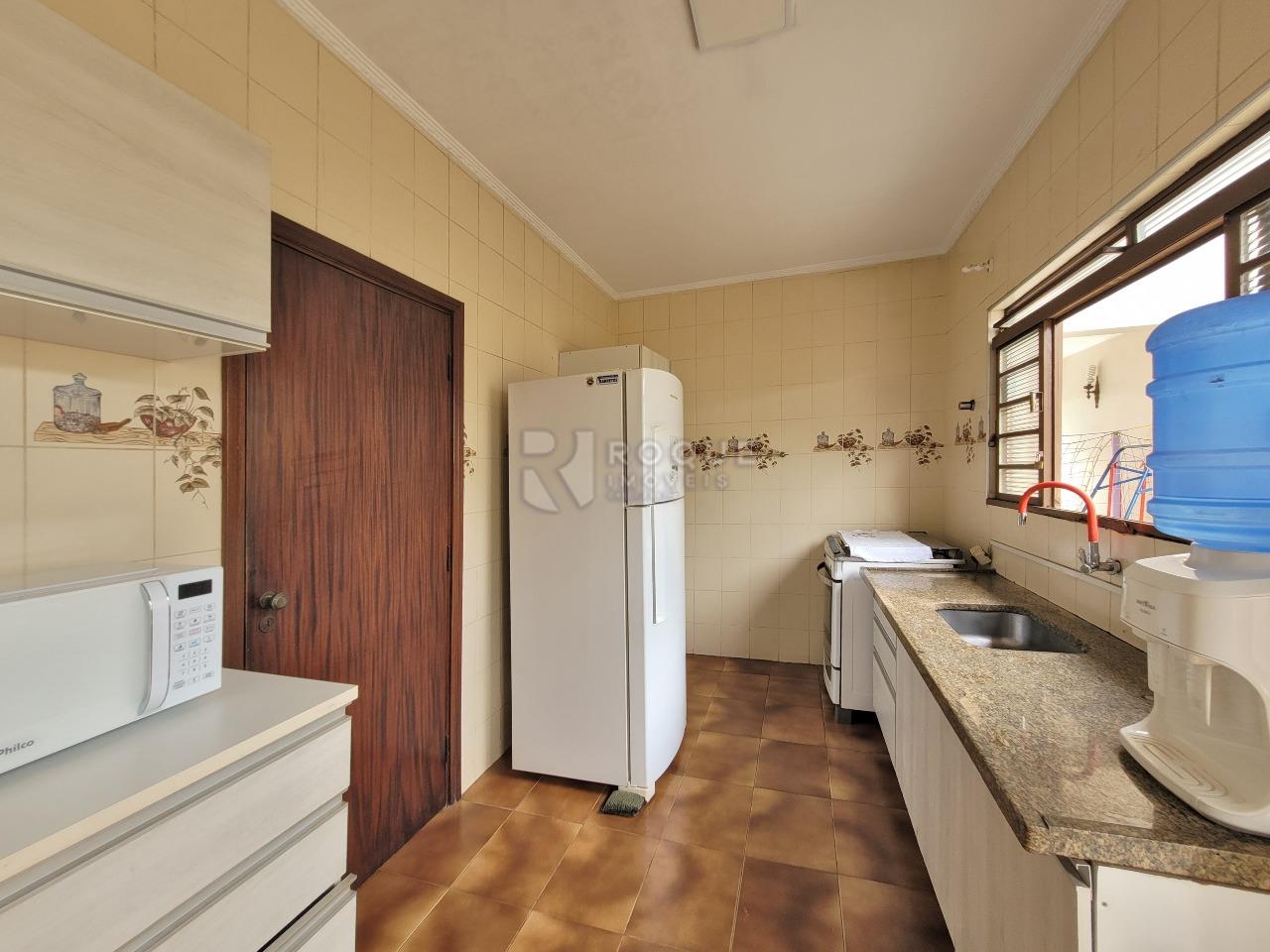 Casa Residencial à venda no bairro Vila Piza: COZINHA