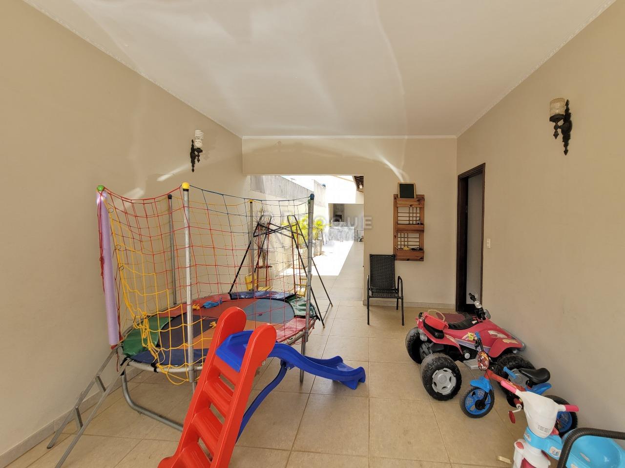 Casa Residencial à venda no bairro Vila Piza: GARAGEM