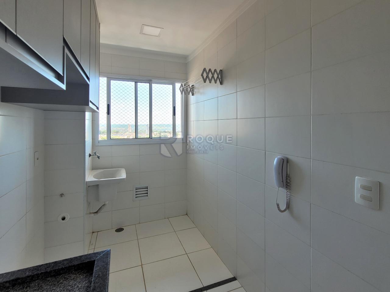 Apartamento à venda no bairro Jardim Senador Vergueiro: LAVANDERIA