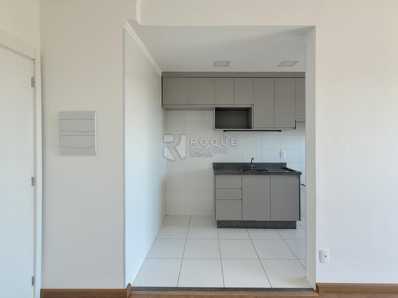 Apartamento à venda no bairro Jardim Senador Vergueiro: COZINHA