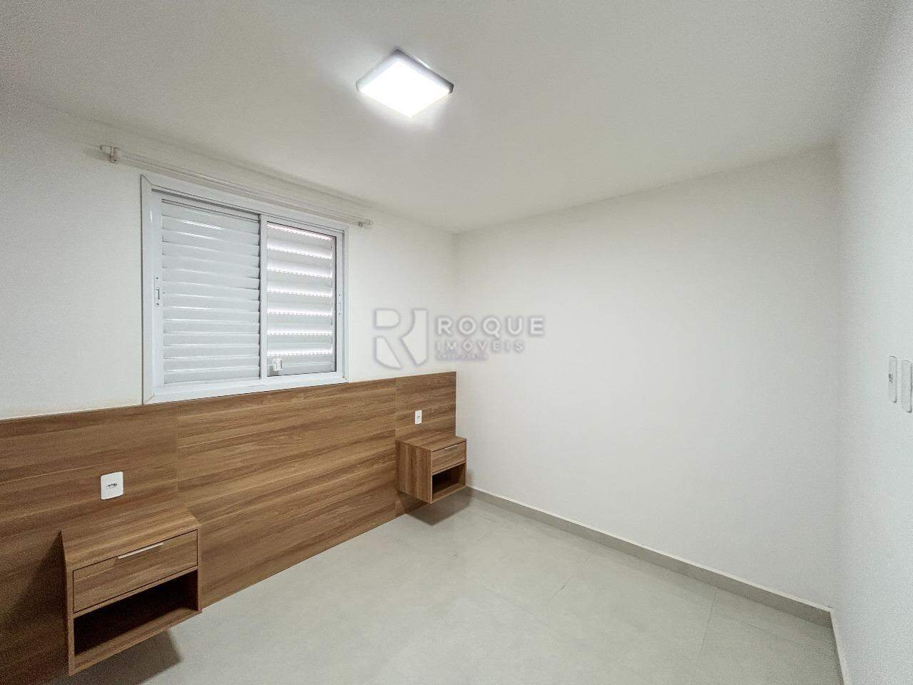 Apartamento para aluguel no bairro Jardim Trevo: Dormitório 2