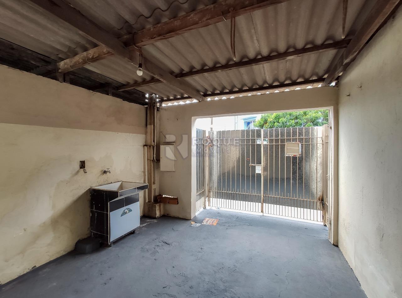 Casa Residencial à venda no bairro Jardim Gustavo Pecinini: Garagem 