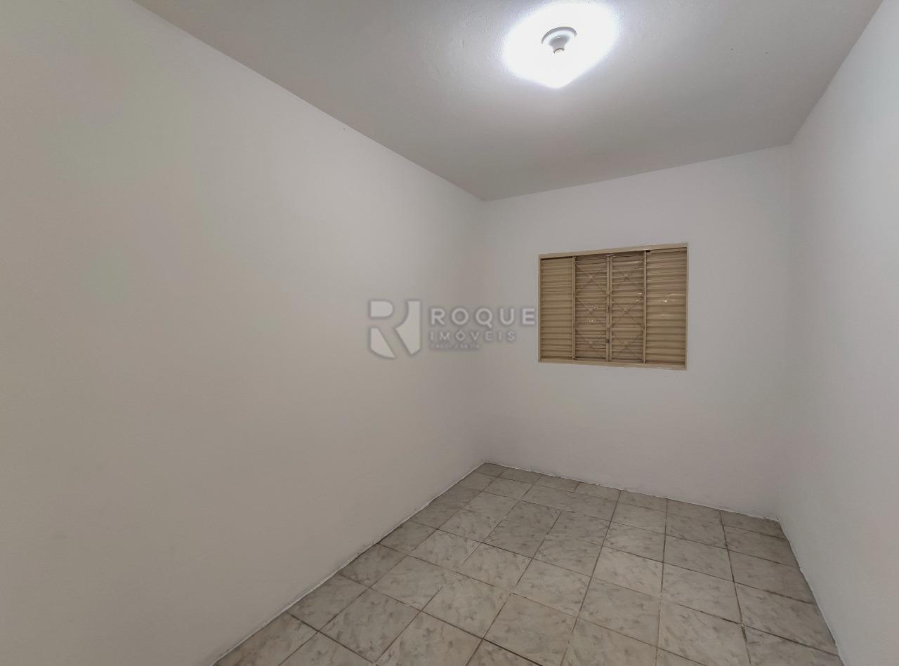 Casa Residencial à venda no bairro Jardim Gustavo Pecinini: Dormitório 1