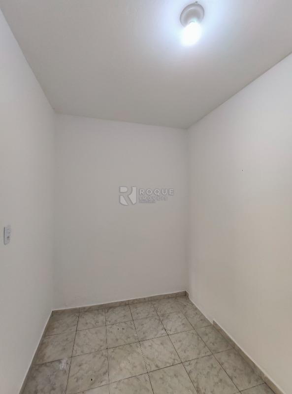 Casa Residencial à venda no bairro Jardim Gustavo Pecinini: Despensa