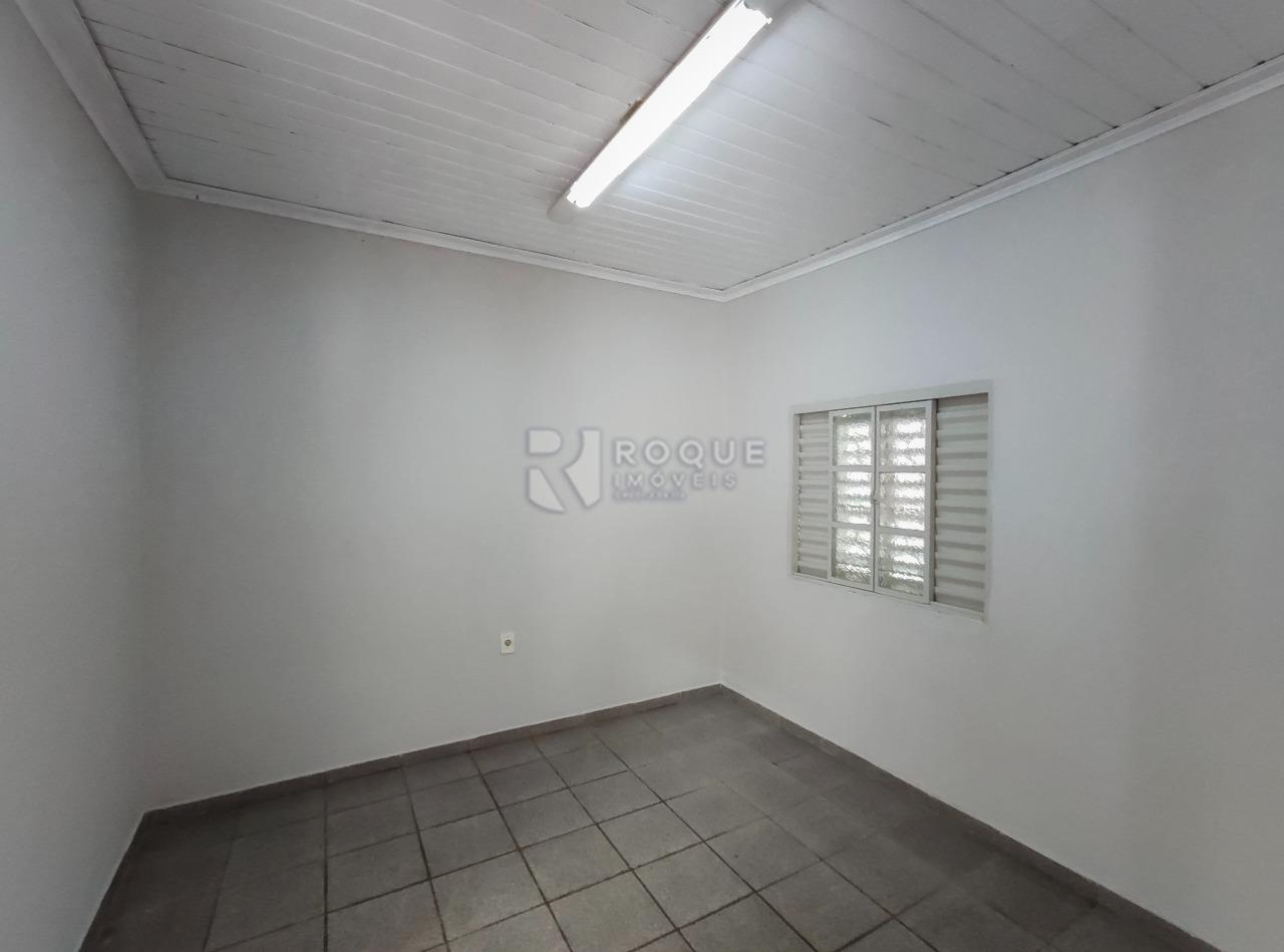 Casa Comercial à venda no bairro Centro: Sala 5
