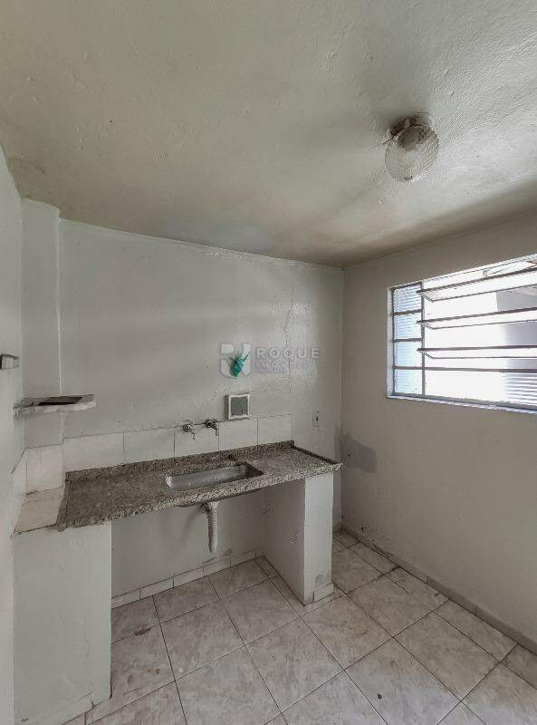 Casa Residencial à venda no bairro Vila Cristovam: Cozinha