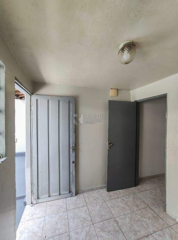 Casa Residencial à venda no bairro Vila Cristovam: Cozinha