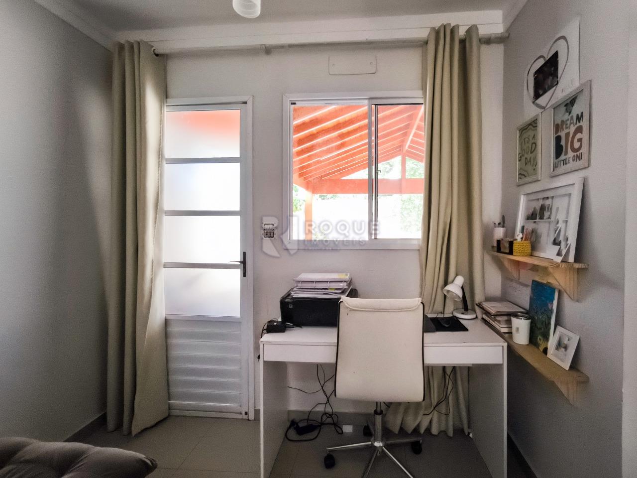 Casa em condomínio à venda no bairro Residencial Itamaracá: SALA DE ESTAR