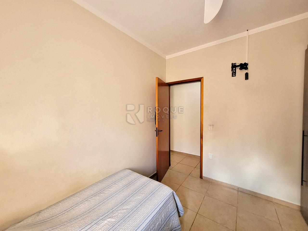 Casa Residencial à venda no bairro Jardim Santa Adélia: DORMITÓRIO 1 