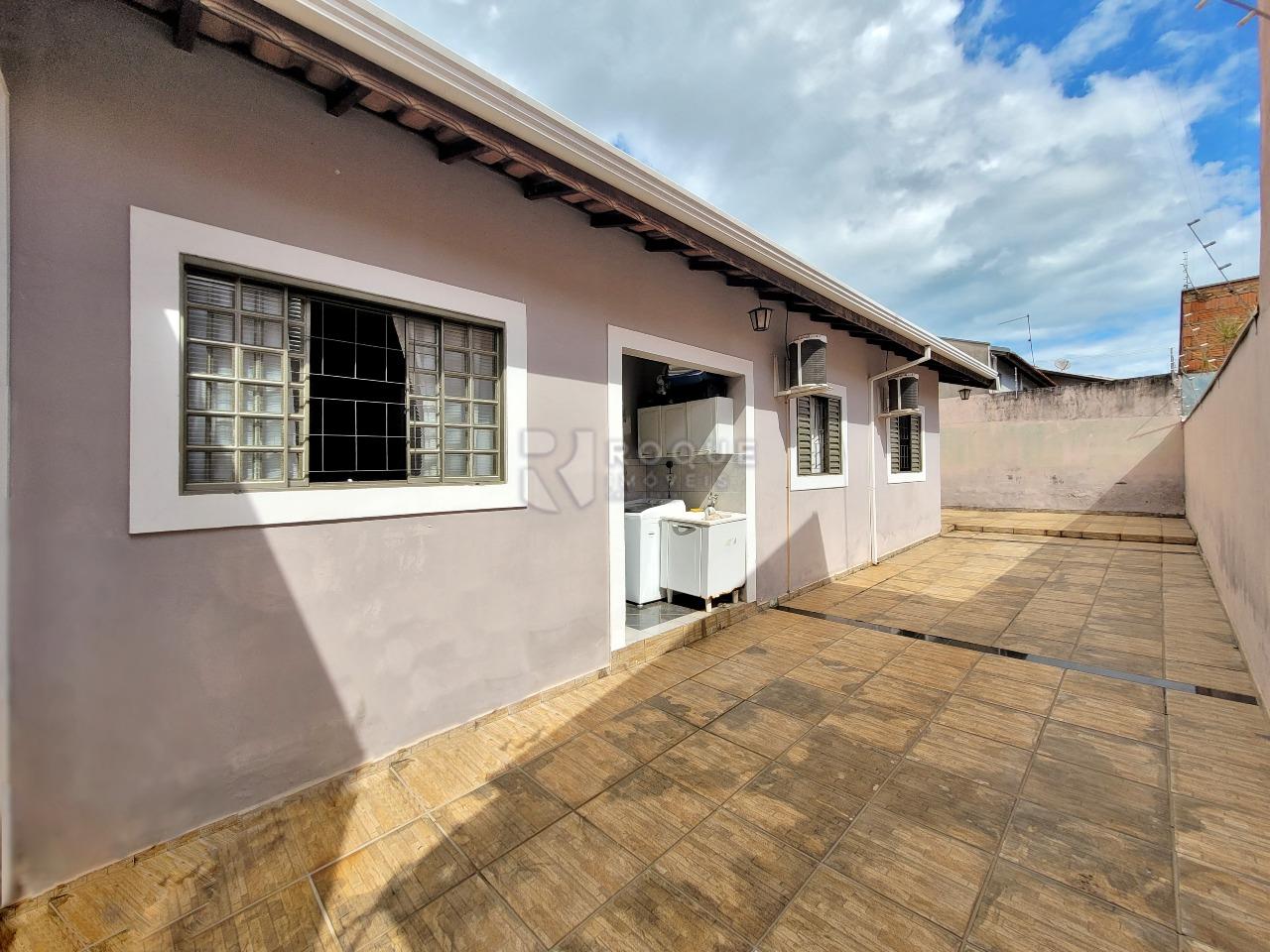 Casa Residencial à venda no bairro Jardim Santa Adélia: QUINTAL