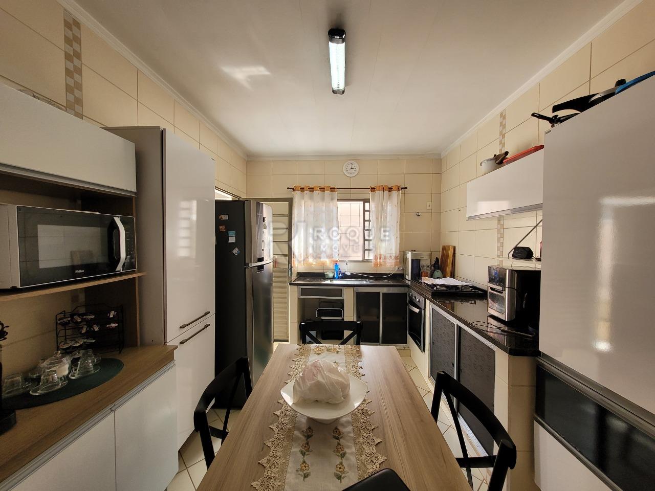 Casa Residencial à venda no bairro Jardim Santa Adélia: COZINHA