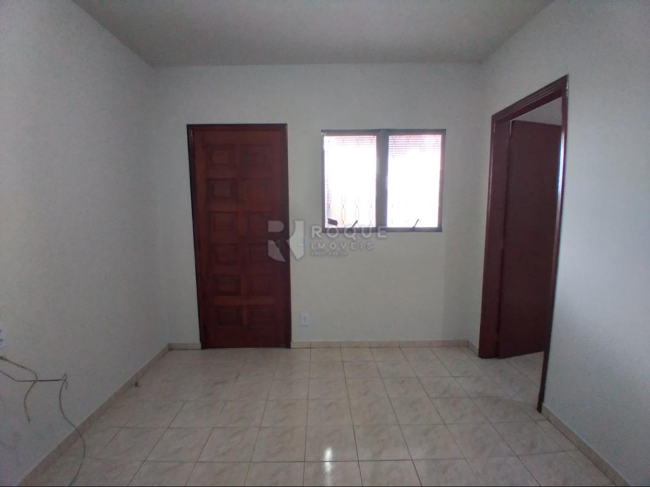 Casa Residencial para aluguel no bairro Conjunto Habitacional Victor DAndrea: Sala