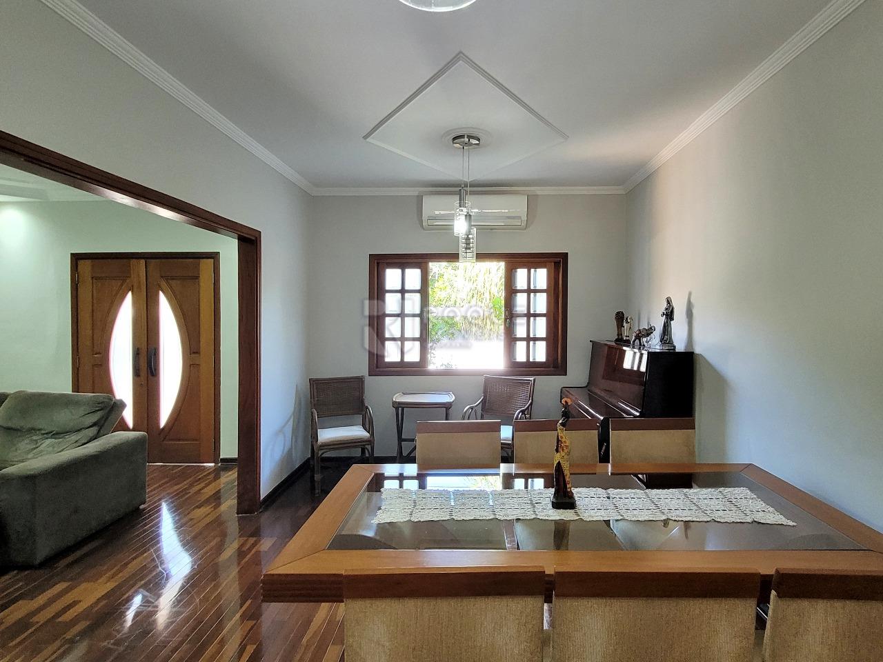 Casa Residencial à venda no bairro Jardim das Laranjeiras: SALA DE JANTAR