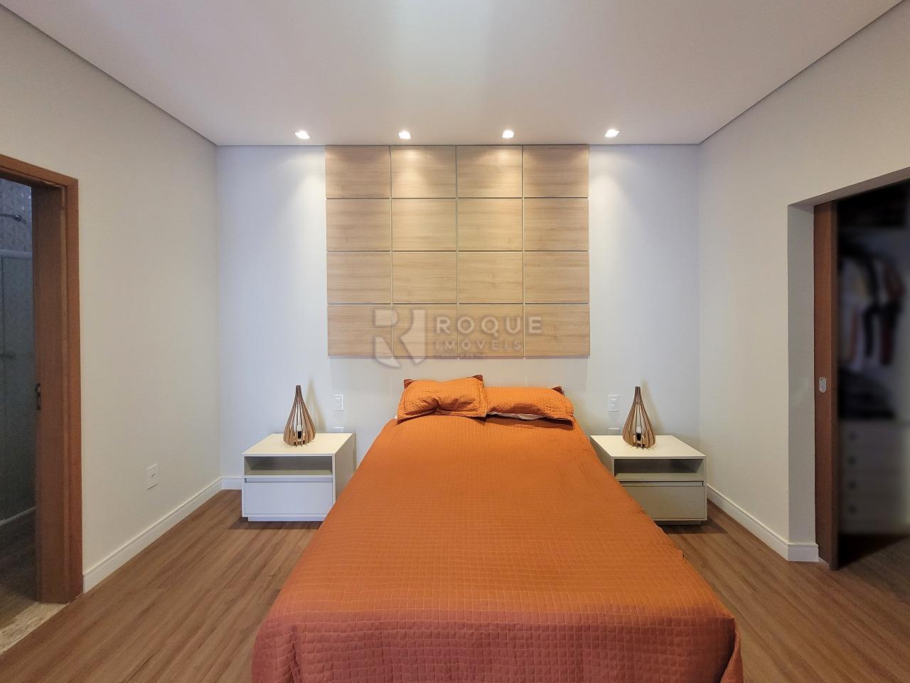 Casa em condomínio à venda no bairro Residenciais Fazenda Itapema: SUÍTE