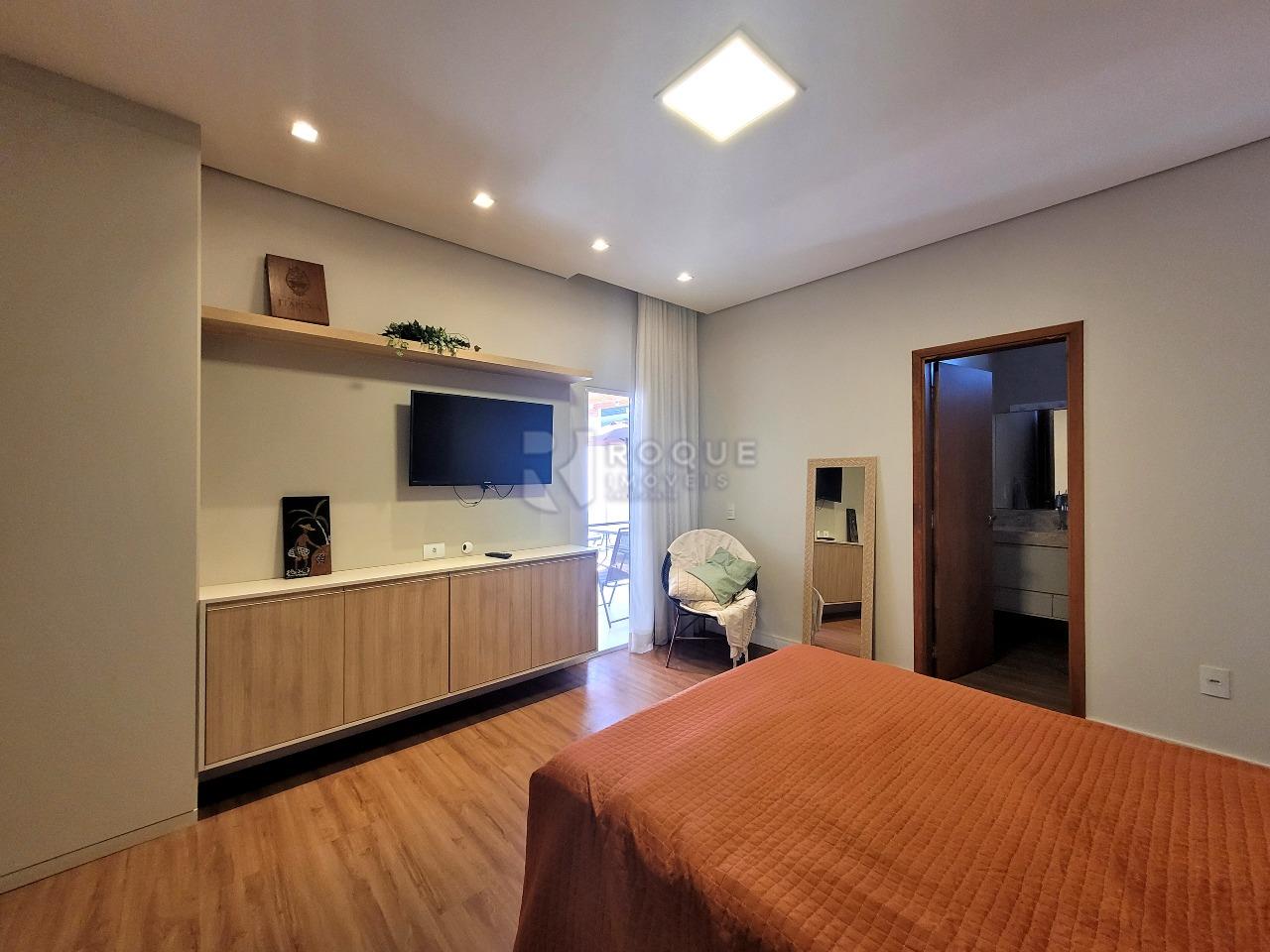 Casa em condomínio à venda no bairro Residenciais Fazenda Itapema: SUÍTE