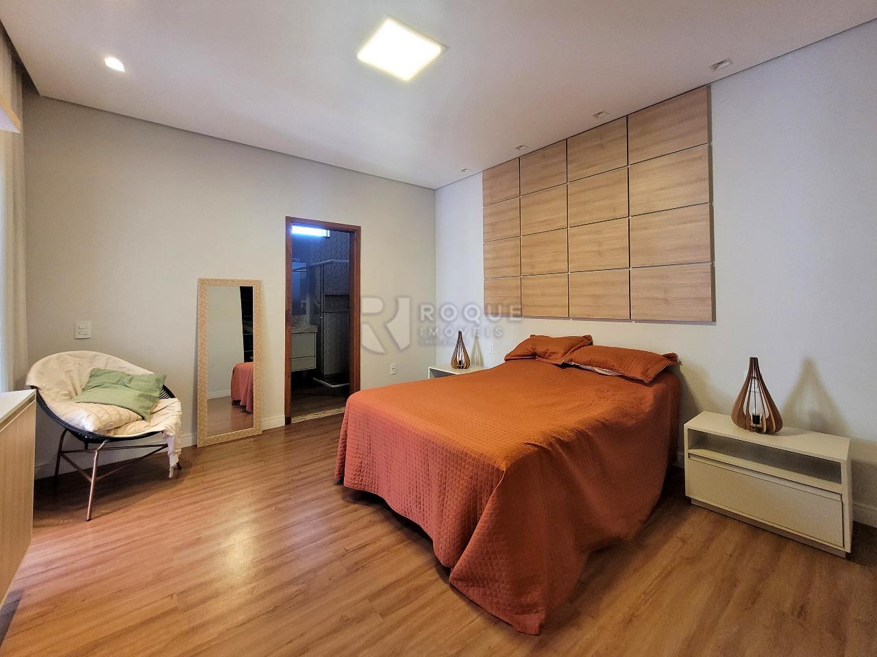 Casa em condomínio à venda no bairro Residenciais Fazenda Itapema: SUÍTE