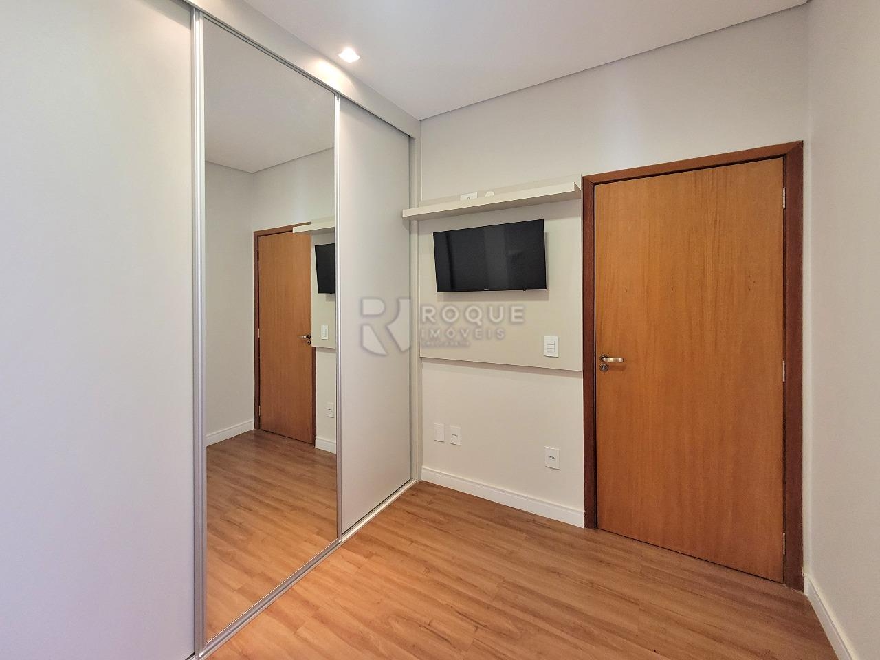 Casa em condomínio à venda no bairro Residenciais Fazenda Itapema: DORMITÓRIO 2