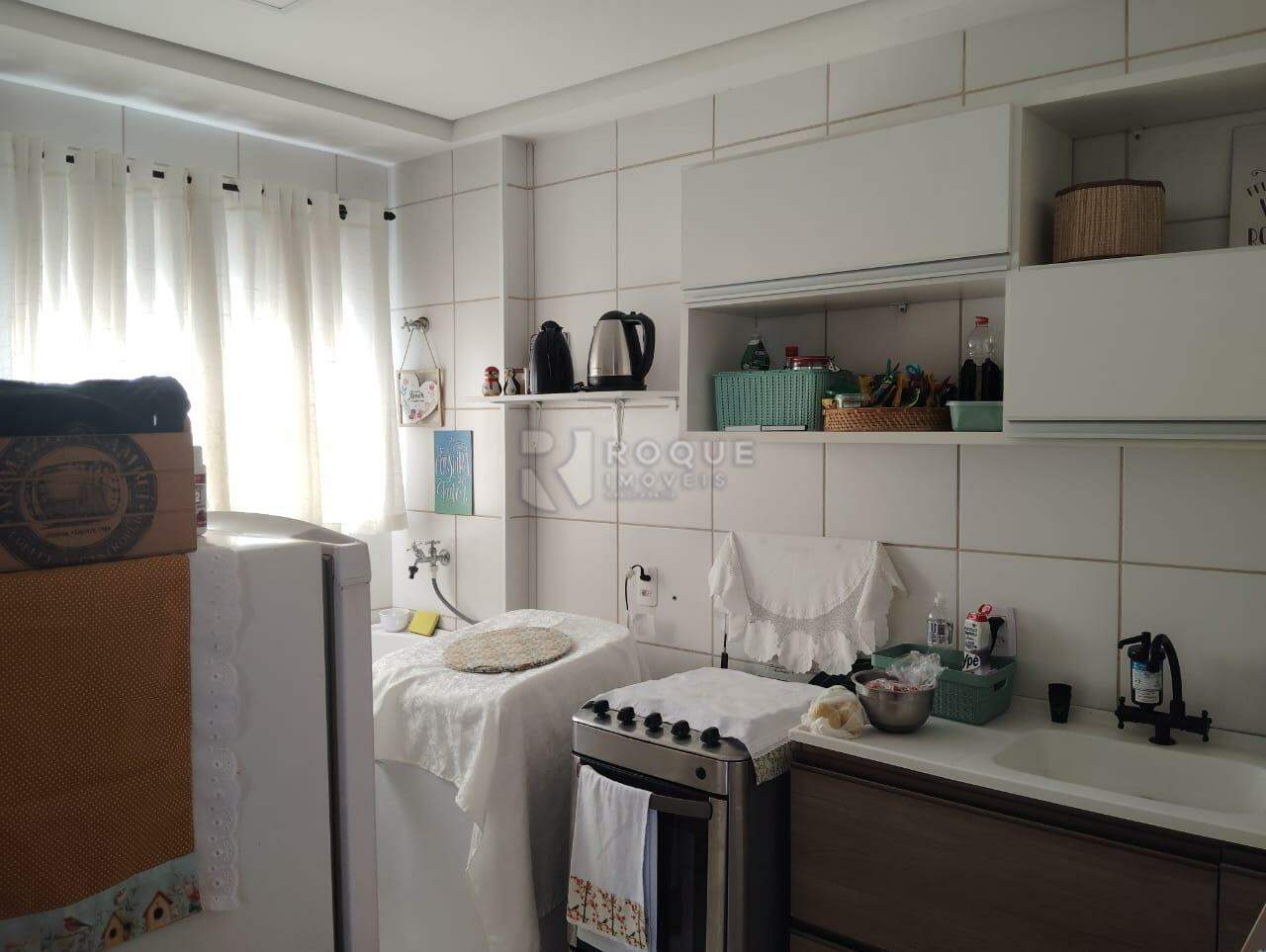 Apartamento à venda no bairro Condomínio Varandas I: 