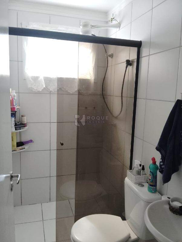 Apartamento à venda no bairro Condomínio Varandas I: 