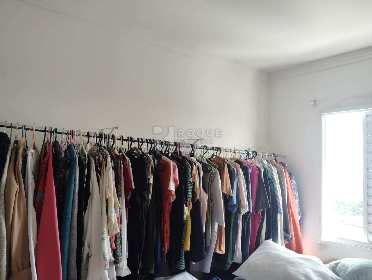 Apartamento à venda no bairro Condomínio Varandas I: 