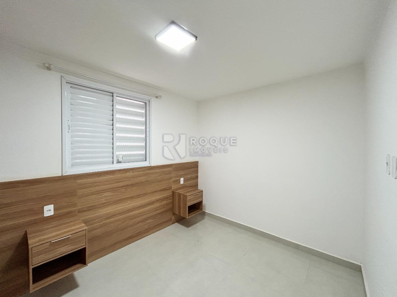 Apartamento à venda no bairro Jardim Trevo: Dormitório 2