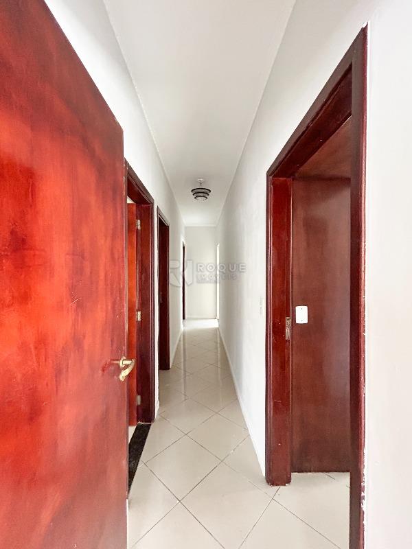 Casa Residencial para aluguel no bairro Jardim Nova Suiça: Hall 