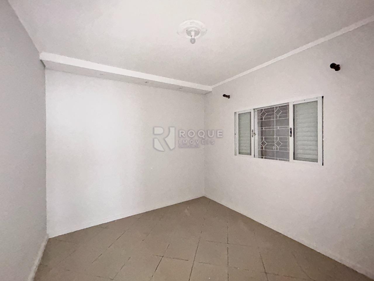 Casa Residencial para aluguel no bairro Jardim Nova Suiça: Dormitório 3