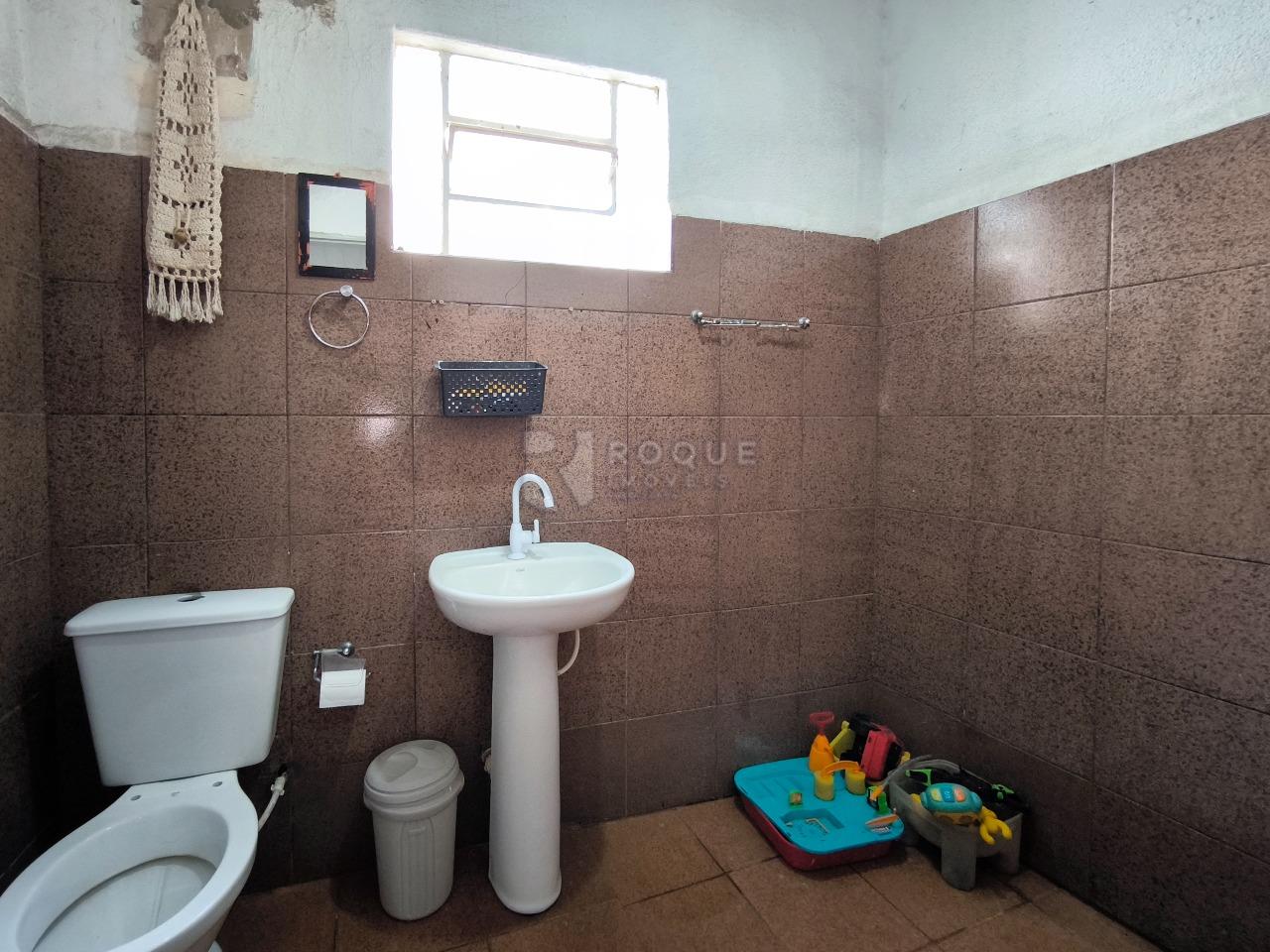 Casa Residencial à venda no bairro Vila Bragotto: BANHEIRO SOCIAL