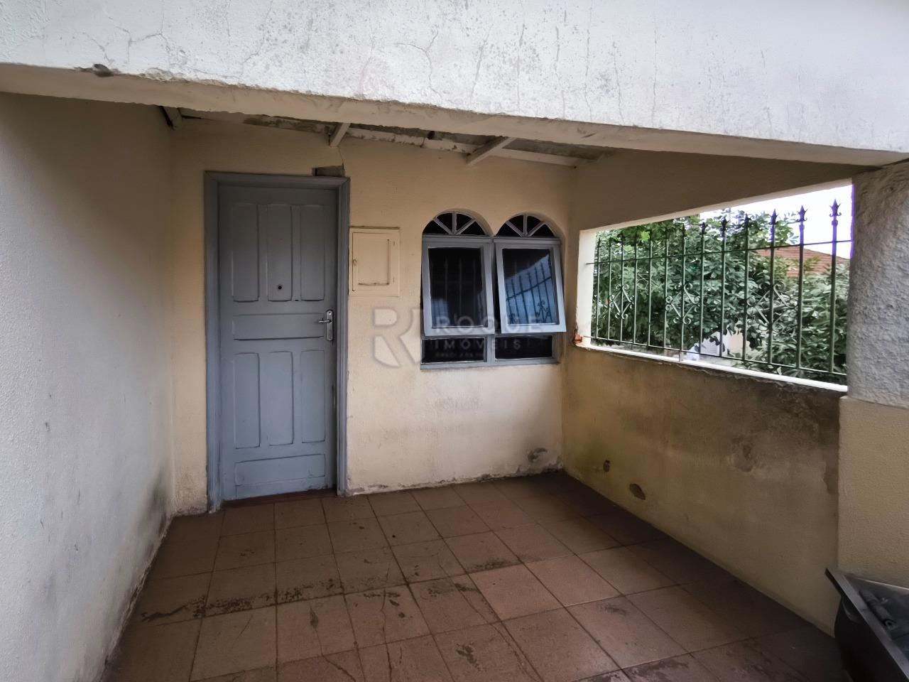 Casa Residencial à venda no bairro Vila Bragotto: VARANDA