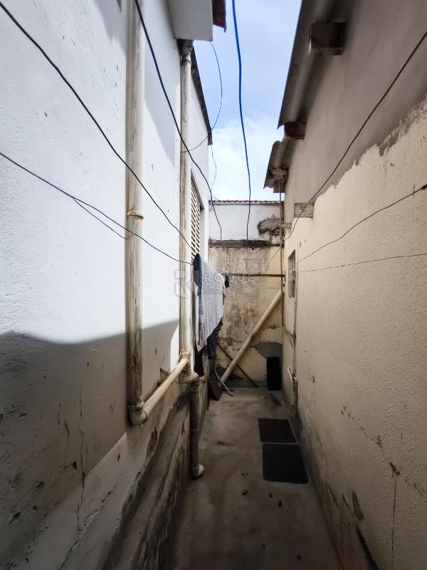 Casa Residencial à venda no bairro Vila Bragotto: LATEAL EXTERNA