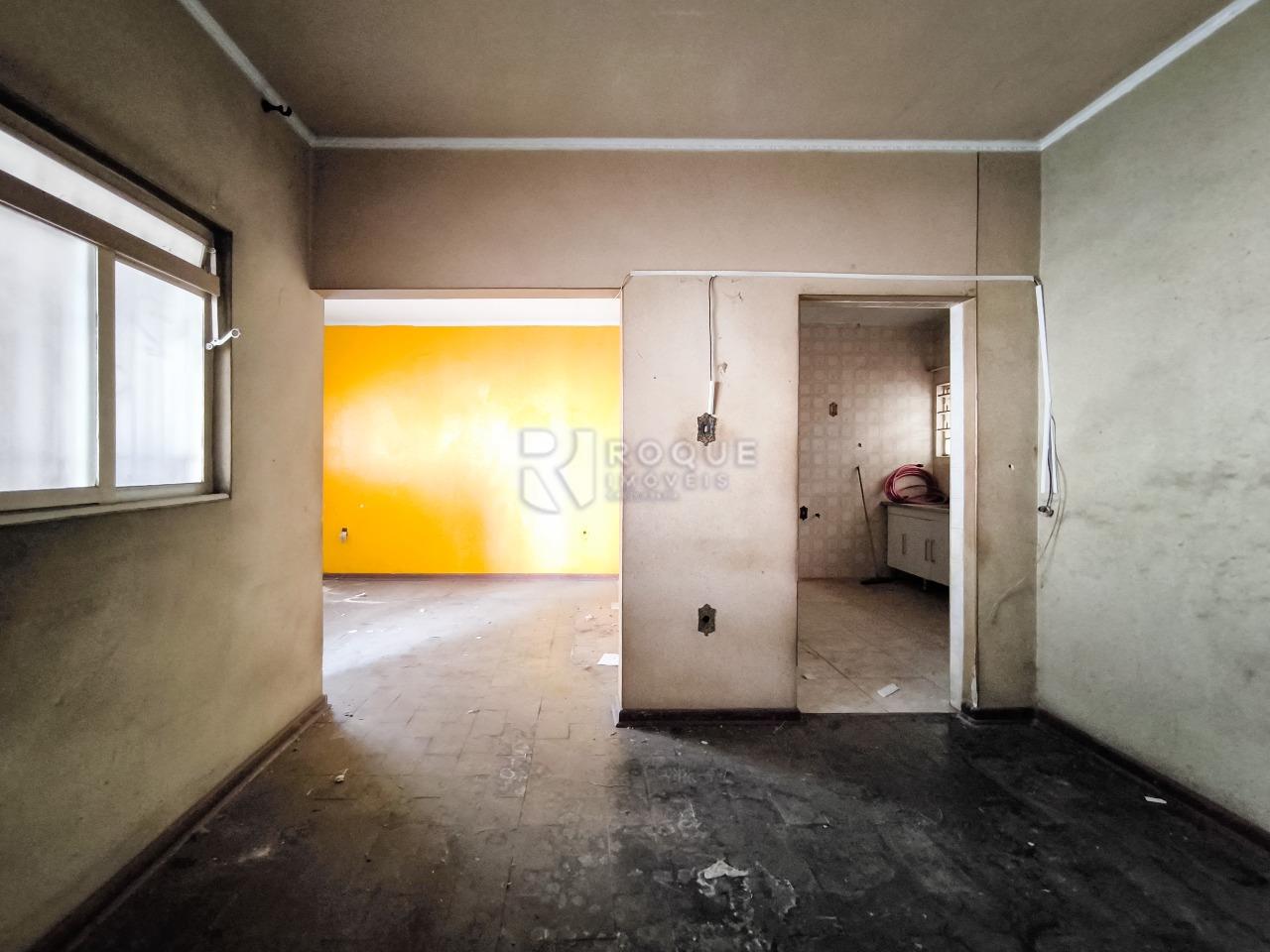 Casa Residencial à venda no bairro Vila Bragotto: SALA DE JANTAR