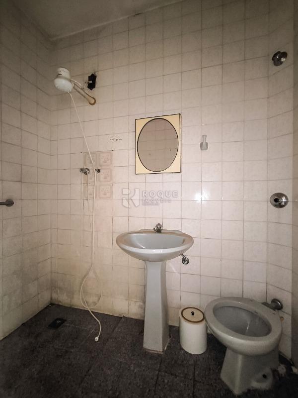 Casa Residencial à venda no bairro Vila Bragotto: WC ÁREA DE SERVIÇO