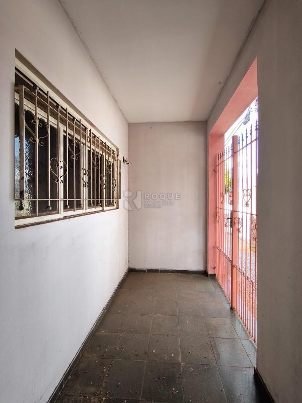 Casa Residencial à venda no bairro Vila Bragotto: HALL DE ENTRADA