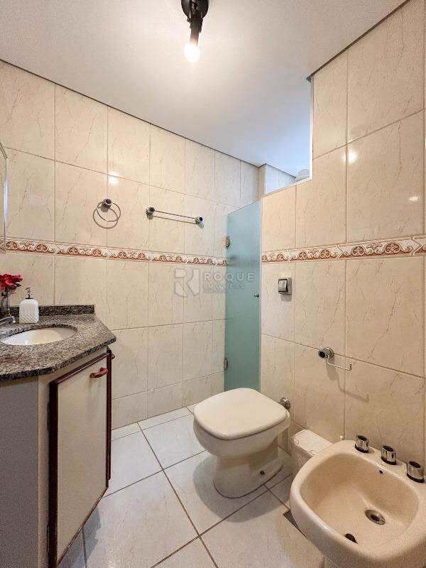 Apartamento à venda no bairro Centro: WC Suíte