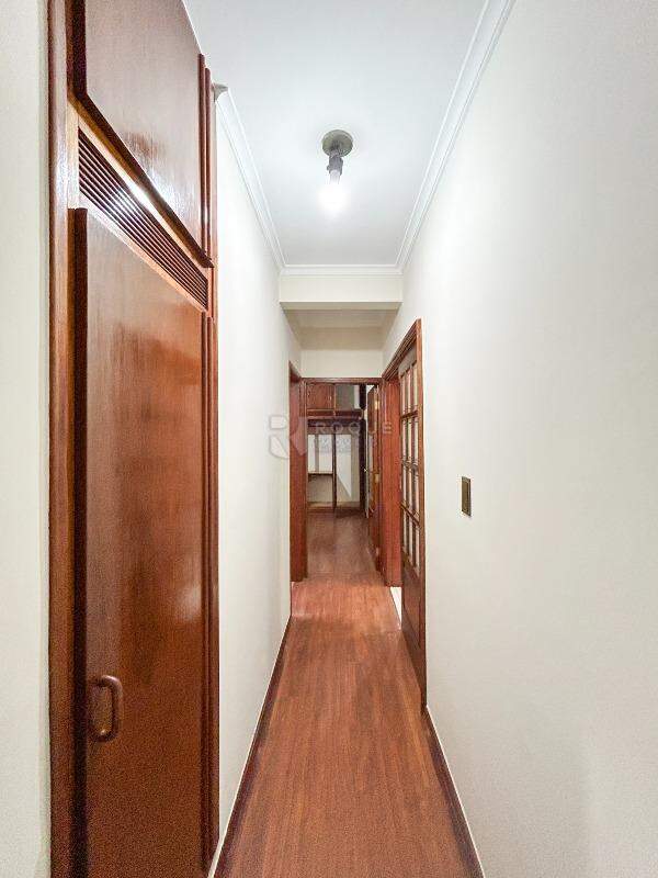 Apartamento à venda no bairro Centro: Hall