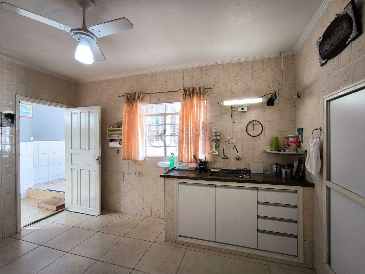 Casa Residencial à venda no bairro Vila Santa Lucia: COZINHA