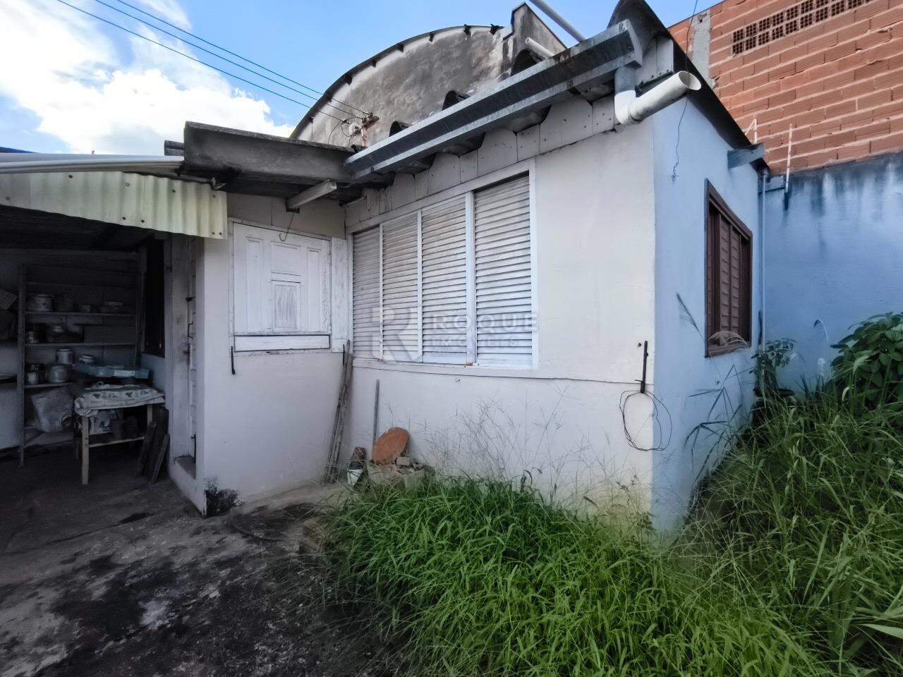 Casa Residencial à venda no bairro Vila Santa Lucia: DORMITÓRIO EXTERNO