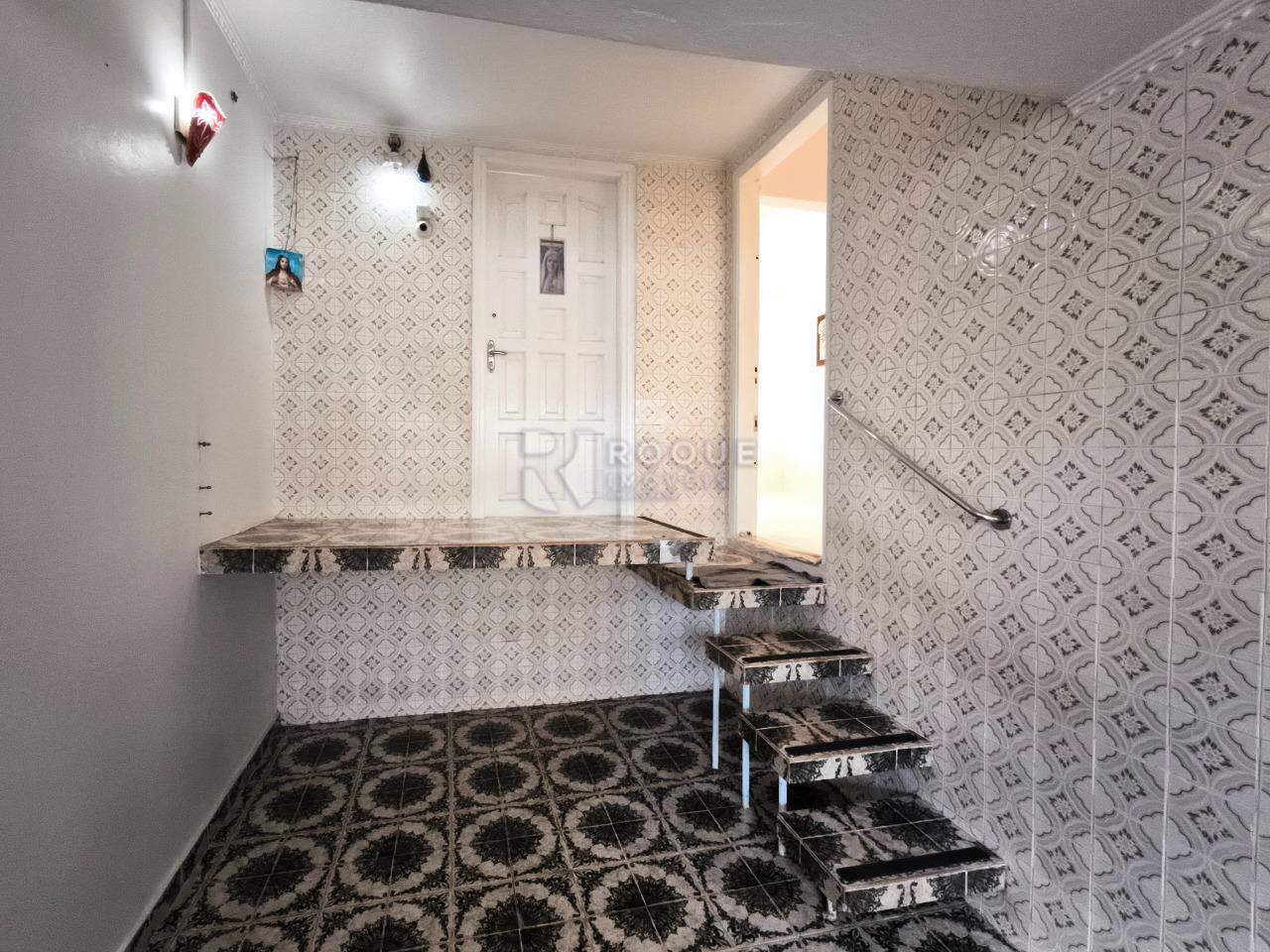 Casa Residencial à venda no bairro Vila Santa Lucia: GARAGEM