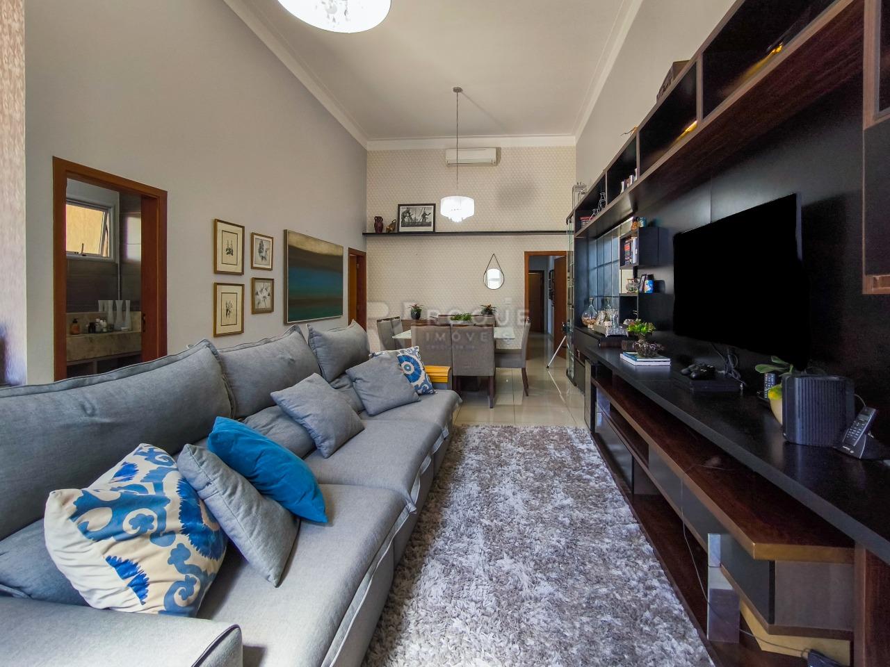 Casa em condomínio à venda no bairro Parque Residencial Roland III: SALA DE ESTAR