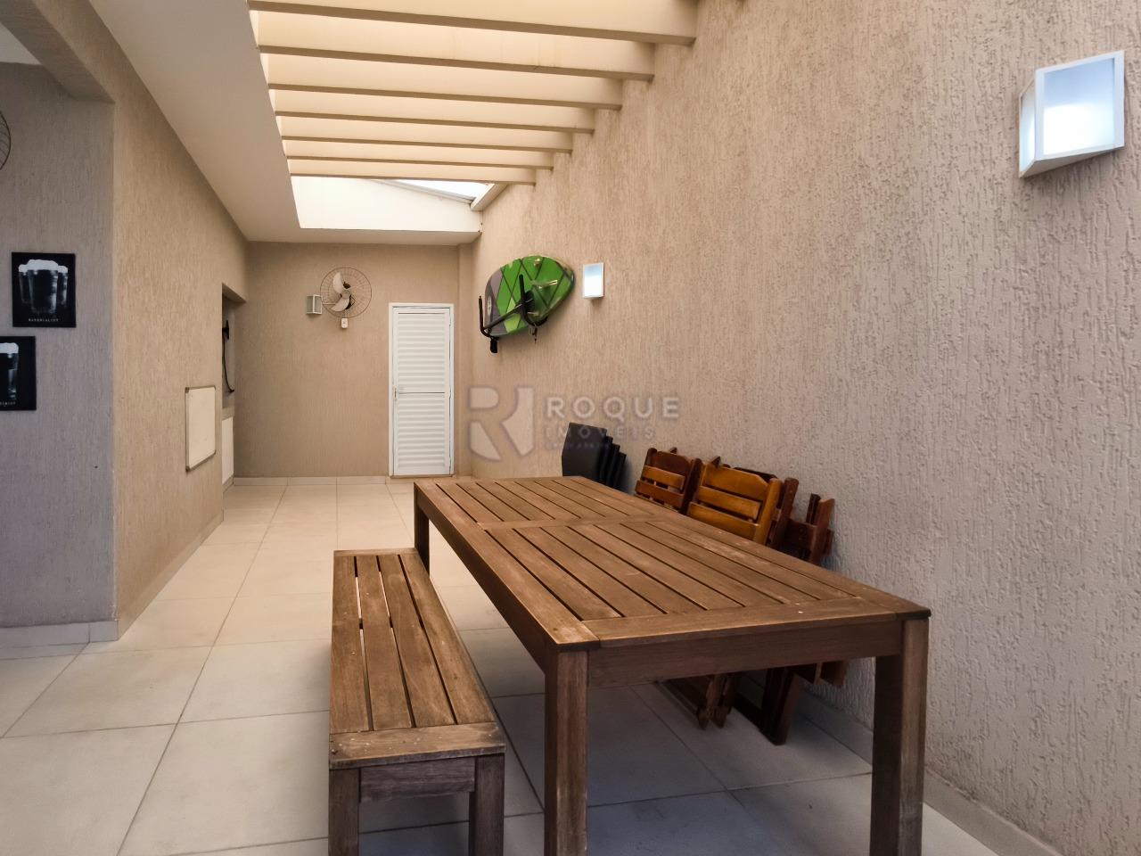 Casa em condomínio à venda no bairro Parque Residencial Roland III: ÁREA GOURMET