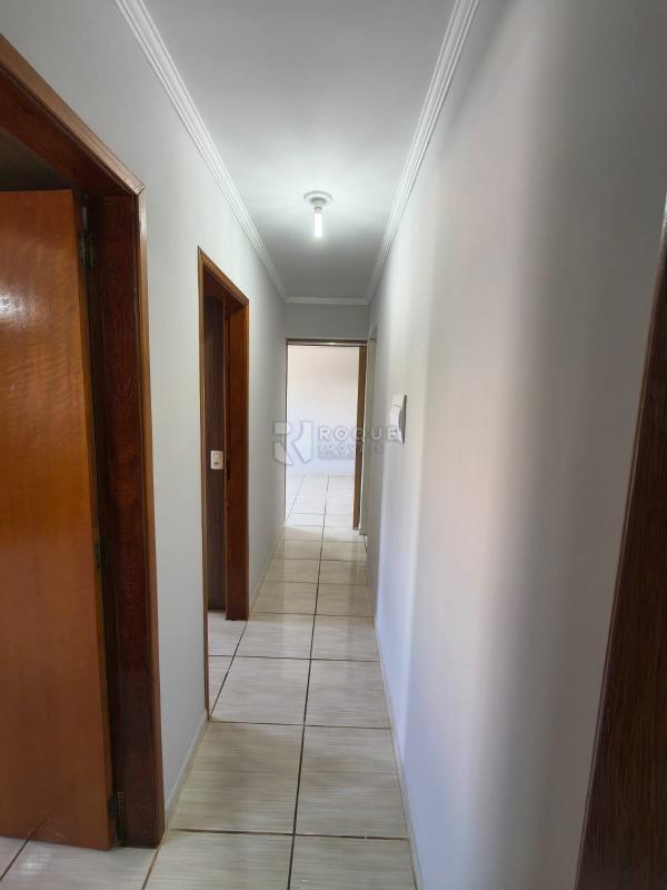 Apartamento à venda no bairro Chácaras Antonieta: 